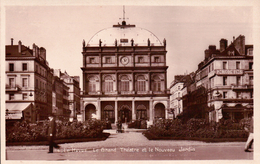 CPA 76 LE HAVRE Le Grand Theatre Et Le Nouveau Jardin  Avant Guerre , PUB PERNOD FILS - Square Saint-Roch