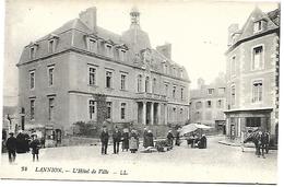 LANNION - L'Hôtel De Ville - Lannion