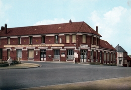 Lassigny. L'Hôtel De La Croix D'Or. - Lassigny