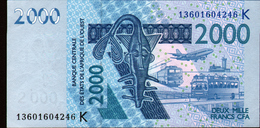 ÉTATS D´AFRIQUE DE L´OUEST 2000 Francs 2003 (lettre K: Sénégal) , Verso Poisson, Neuf, UNC - Estados De Africa Occidental