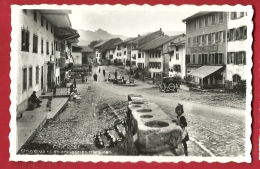 PRO-09 Gruyères, Place Du Marché, Anciennes Mesures. ANIME. Fillette, Morel 2261  Non Circulé - Gruyères