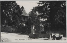 Begnins - Le Manoir - Brunnen - Photo: Perrochet No. 7723 - Begnins