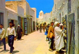 Algerie - El Oued - Ville Aox Mille Coupoles - Rue Du Sok - 2701 - Formato Grande Non Viaggiata - E - El-Oued