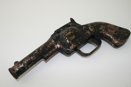 Vintage TOY GUN :  - L=19cm - 1930s - Keywords : Cap - Cork Gun - Rifle - Revolver - Pistol - Tin - Decorative Weapons