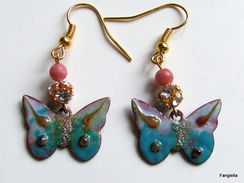 Boucles D'oreilles Papillon Turquoise émaux Sur Cuivre Boule Strass Swarovski Et Rhodonite Pierre Semi-précieuse - Boucles D'oreilles