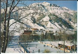 74 - CONTAMINES - MONTJOIE - Belle Vue Animée De La Patinoire , Les Pistes Du Nivorin Et Le Mont Joly - Contamine-sur-Arve