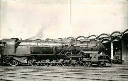 PHOTO VILAIN TRAIN - 230117 - 69 VENISSIEUX 43 - Locomotive Gare Chemin De Fer - Vénissieux