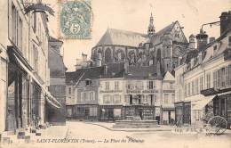 Saint Florentin       89  -    La Place Des Fontaines             (voir Scan) - Saint Florentin