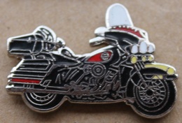 MOTO HONDA GOLDWING NOIRE -    (14) - Motorbikes