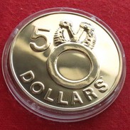 Solomon Islands 5 $ 1979 Minted 677 Pieces - Islas Salomón