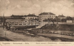 T2/T3 Nagyszeben, Hermannstadt, Sibiu; Honvéd Laktanya Híddal / Military Barracks And Bridge (EK) - Unclassified