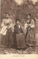 ** T1 Albanian Girls, Folklore - Non Classés