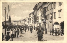 ** T4 Belluno, Piazza Campitello / Square, Bicycles (wet Damage) - Ohne Zuordnung