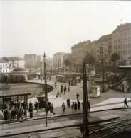 Cca 1974 Budapest, Moszkva Tér, 2 Db Szabadon Felhasználható Vintage Negatív, 6x6 Cm - Sonstige & Ohne Zuordnung