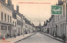 Villeneuve L'Archevêque       89     Rue De La République. Café Villiers     (voir Scan) - Villeneuve-l'Archevêque