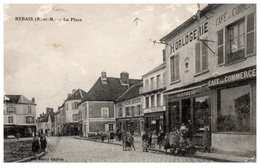 77 REBAIS : La Place - Commerces (état) - Rebais