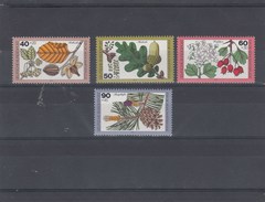 Allemagne Fédérale - Neufs** Arbres  Année 1979 Y.T. 870/873 - Unused Stamps