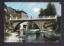 CPSM 30 - VALLERAUGUE - Le Pont Du Mas-Carles - TB PLAN EDIFICE CENTRE VILLAGE - ANIMATION 1963 - Valleraugue