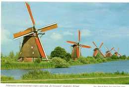 CPM Holland Poldermalens Van Het Kinderdijk Complex  MOULINS   Année1982 - Kinderdijk