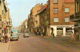 CPSM - HAGONDANGE (57) - Aspect De La Rue De La Gare Et De La Pharmacie Dans Les Années 70 - Hagondange