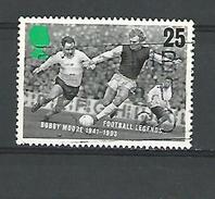 1996  N° 1872 GRAND BRETAGNE ANGLETERRE FOOTBALL 1966 COUPE DU MONDE  BOBBY MOORE OBLITÉRÉ - 1966 – Angleterre