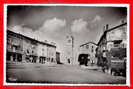 07 - SAINT MARTIN De VALAMAS --  Place De L'Eglise - 1960 - Saint Martin De Valamas