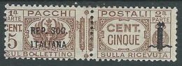 1944 RSI PACCHI POSTALI 5 CENT VARIETà SOPRASTAMPA 39 Mm MH * - P47-2 - Paquetes Postales