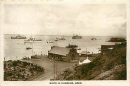 A-17-1646  :  YEMEN.   ADEN . SHIPS IN HARBOUR. - Yémen