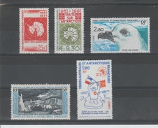 TAAF - FSAT - TERRES AUSTRALES ET ANTARCTIQUES - LOT DE TIMBRES NEUFS AVEC GOMME SANS TRACE DE CHARNIERE - GROSSE COTE - Colecciones & Series