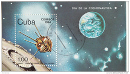 2699 Cuba 1984 Cosmonauts’ Day Luna 1 Il Primo Satellite Sulla Luna Sheet Perf. - América Del Sur