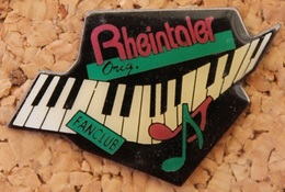 PIANO - CLAVIER - RHEINTALER FAN CLUB - NOTES    -        (14) - Música