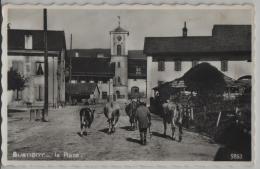 Burtigny - La Place - Animee Mit Kühen Vaches - Photo: Perrochet-Matile No. 9263 - Burtigny