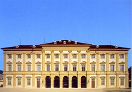 Liechtenstein Museum - Die Furstlichen Sammlungen Wien - Die Restaurierte Sudfassade Des Gartrmpalais - Formato Grande N - Musei