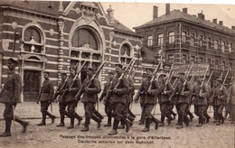 PASSAGE DES TROUPES ALLEMANDES A LA GARE D'ETTERBEEK - Etterbeek