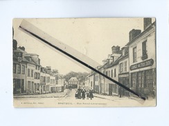 CPA -  Breteuil  - Rue Raoul Levavasseur - Breteuil