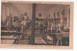 TOGO  - ( Afrique ) - Menuiserie ,école Professionelle De Lomé  -( Missions Afriquaines , Cours Gambetta LYON ) - Togo