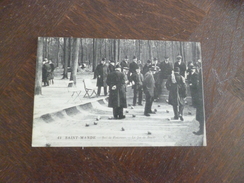 CPA 94 Saint Mandé Le Jeu De Boules Bois De Vincennes TBE - Saint Mande