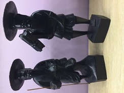 Lot De 2 Statuettes Asiatiques - Art Asiatique