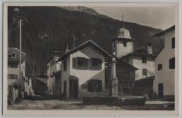 Andeer, Dorfplatz - Animee - Photo: R. Guler No. 85 - Andeer