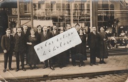 ROUEN - Groupe Posant Devant Le Café  "GRAND COMPTOIR LAFAYETTE "  ( Carte-photo ) - Rouen