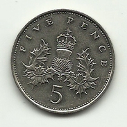 1988 - Gran Bretagna 5 Pence     ----- - 5 Pence & 5 New Pence