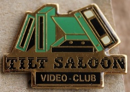 TILT SALOON - VIDEO CLUB - K7      -      (14) - Games