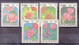 CUBA Timbres Neufs ** De 1985 ( Ref 4609 ) Fleurs - Neufs