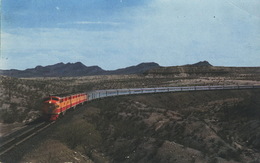 Souther Pacific's (CPS) Sunst Limited In The Desert West Of El Paso Texas 1962   Ref 050 179 - Sonstige & Ohne Zuordnung