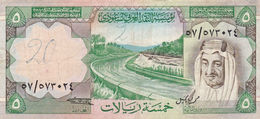 SAUDI ARABIA 5 RIYALS L. AH1379 1977 VG-F P-17b - Arabia Saudita