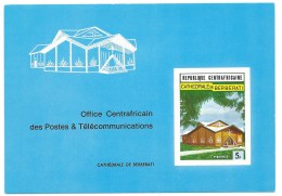 LOT DE 3 CARTES / UNESCO / UNICEF ENFANTS  / CATHEDRALE DE BERBERATI - Repubblica Centroafricana