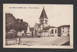 DF / 01 AIN / VILLARS-LES-DOMBES / LA PLACE DE L'EGLISE - Villars-les-Dombes