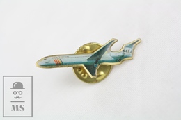Scandinavian Airlines - SAS  - Pin Badge - Airships