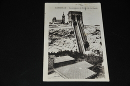 95- Marseille, Ascenseurs De N.- D De La Garde - Notre-Dame De La Garde, Lift En De Heilige Maagd