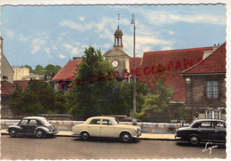 92 - SEVRES - L' EGLISE   4CV - - Sevres